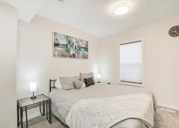 Holiday home Dog-friendly < 1 Mi To Downtown Fargo! Fargo