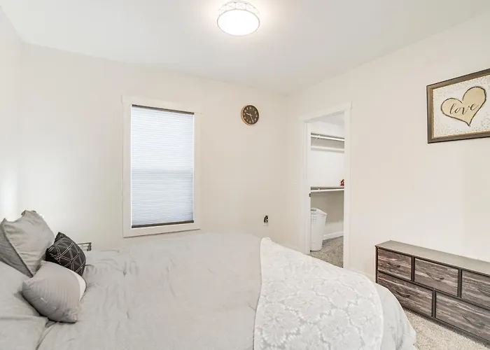 Holiday home Dog-friendly < 1 Mi To Downtown Fargo! Fargo