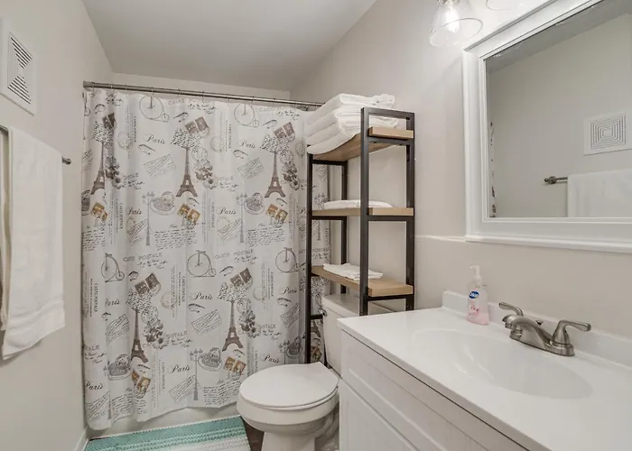 Holiday home Dog-friendly < 1 Mi To Downtown Fargo! *